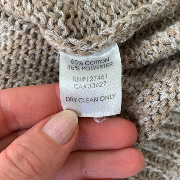 Wildfox Don’t Care Never Cared Distressed Sweater Size Small - Picture 5 of 8